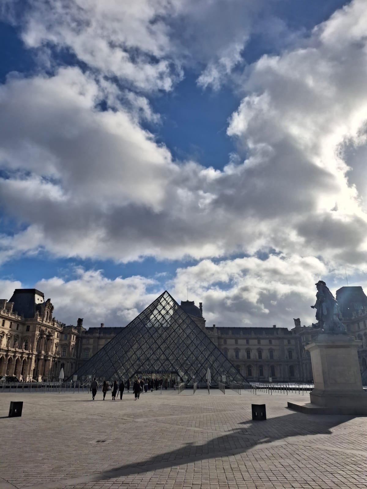 07de61db-cdbc-4e0a-a551-70a4102b3324