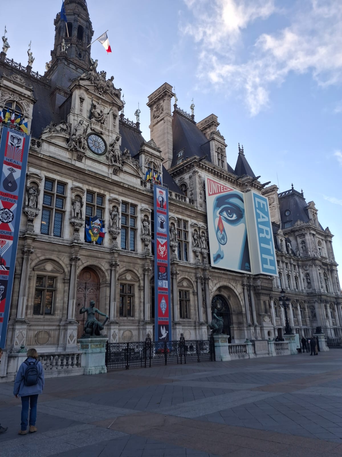 eeb0c017-2d46-4fe5-a088-94c7c25ce881